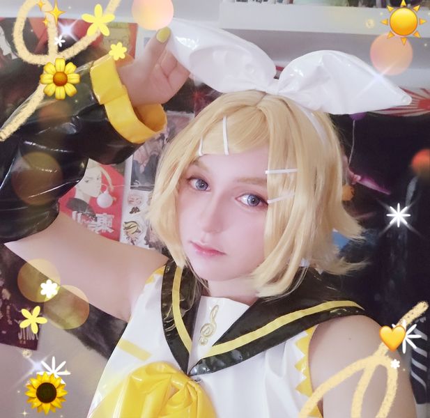Hana__cosplay - Kagamine Rin 
