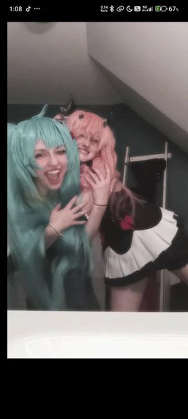 Ikxia_.cos - Miku & krul