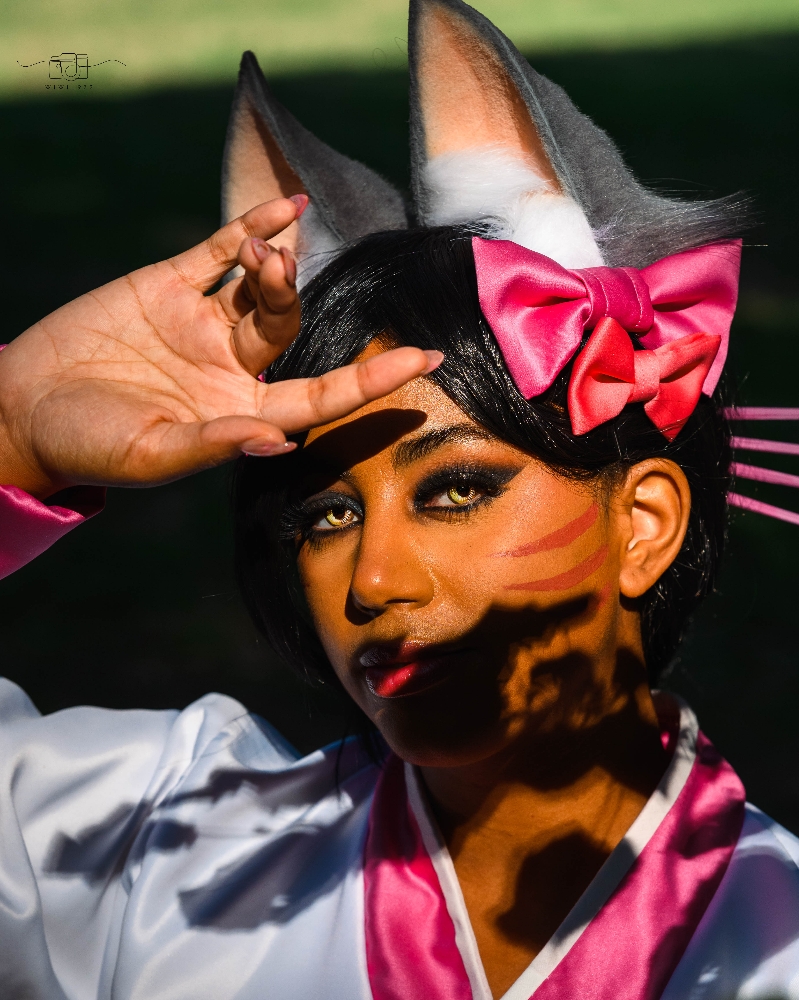 Ahri by Deby  - Photo 5