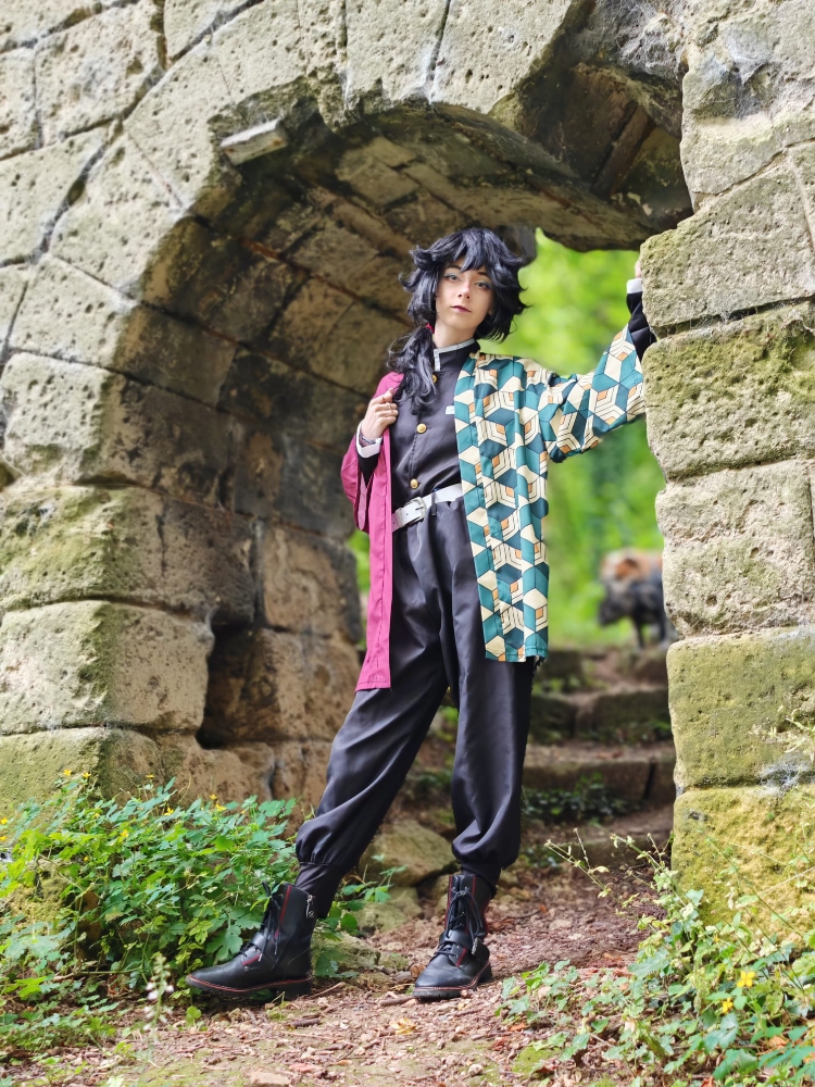 Tomioka Giyuu  - Photo 5