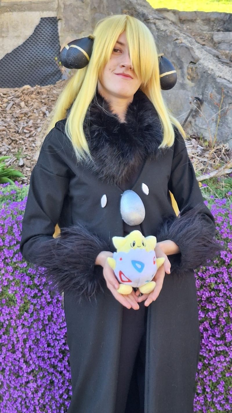 Tsutsuu – Cynthia V1