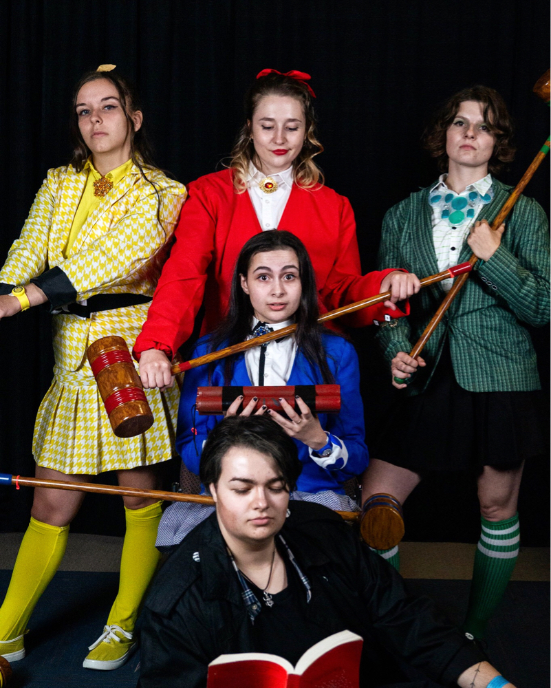 Heathers  - Photo 3