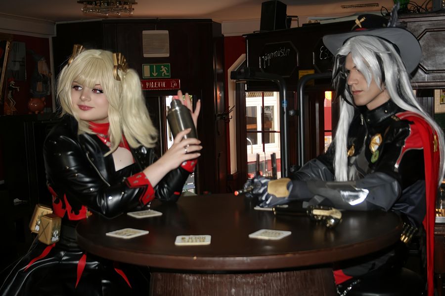 Miubicos - Burnice Bar shoot