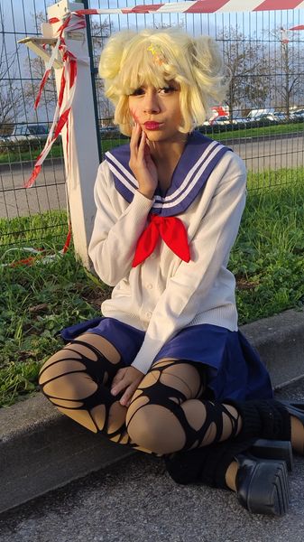 Moondrop_cosplay - Toga Himiko 