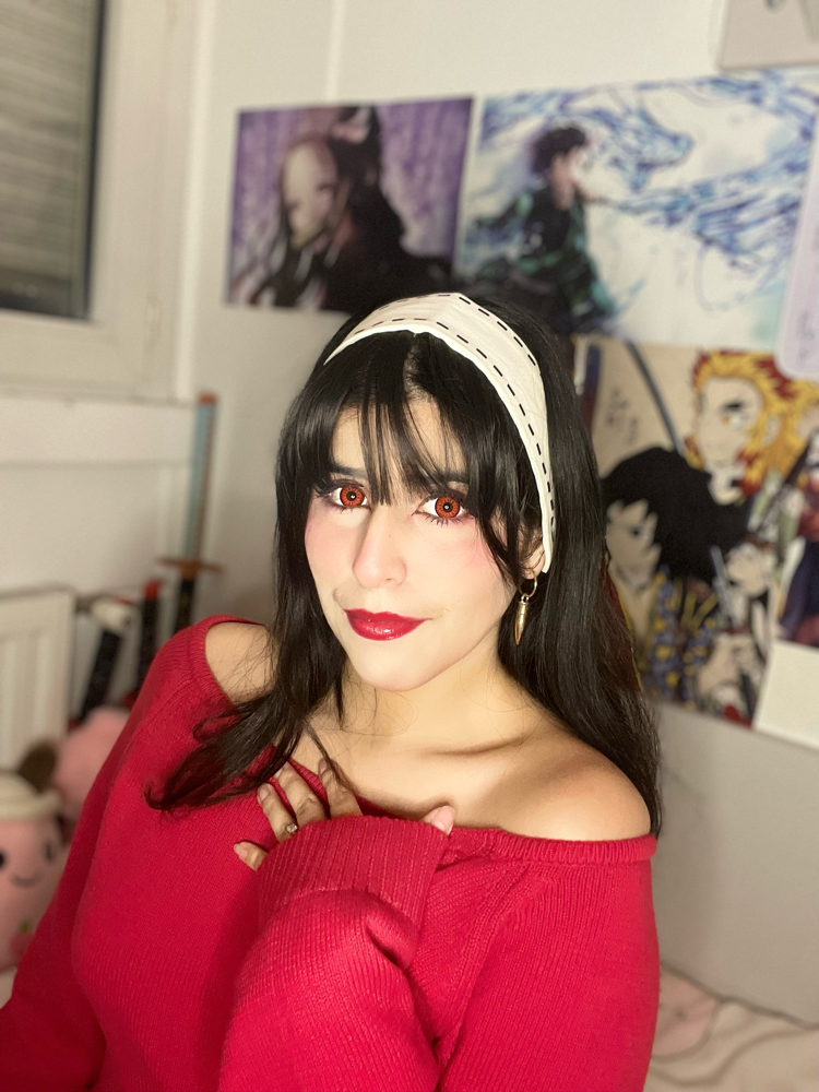 Yor Forger - Photo 39