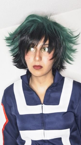 Ashhh - izuku Midoria 