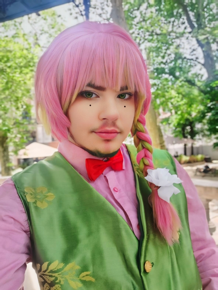 Mitsuri maid - Photo 1