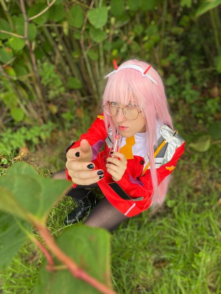 V - Zero Two