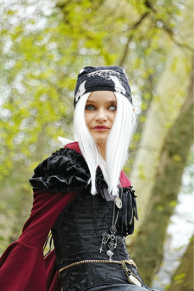 Keiko(vrs médiéval) — photo 6