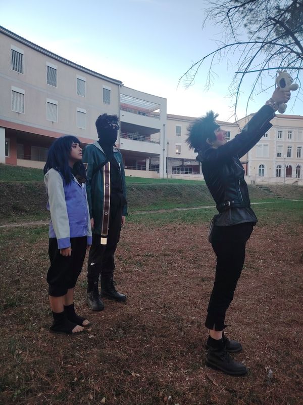 Jinxedstan.cos – Shino, Hinata et Kib