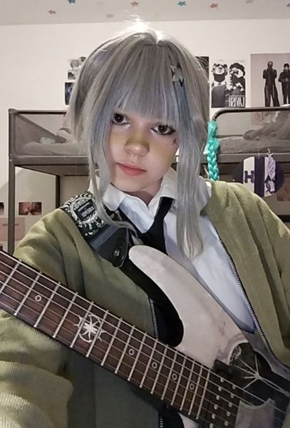 Okuny_cos - Shiho 💚🎸💫