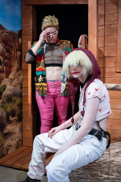 Pangofan - Valentin Doffy Cora