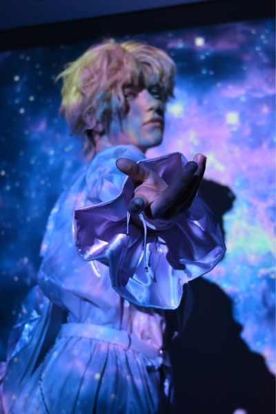 Horii._coser - Luka
