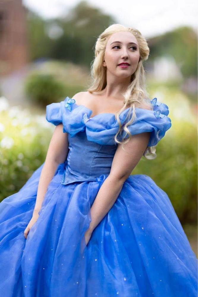 Cinderella  - Photo 2