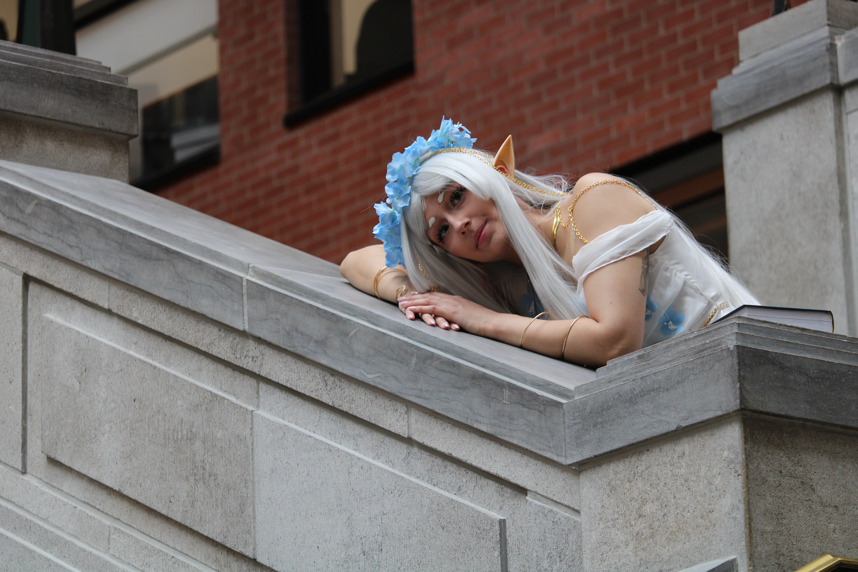 Frieren Greek God 1 — photo 5