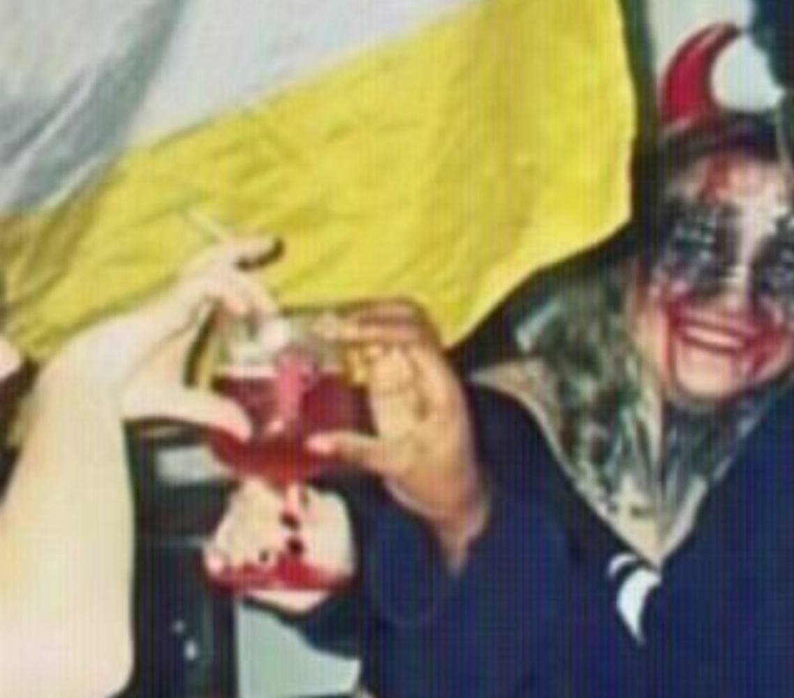 Anciens déguisements - Photo 4