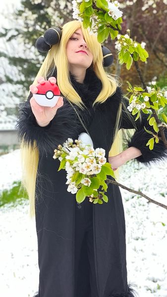 Tsutsuu - Cynthia (neige)