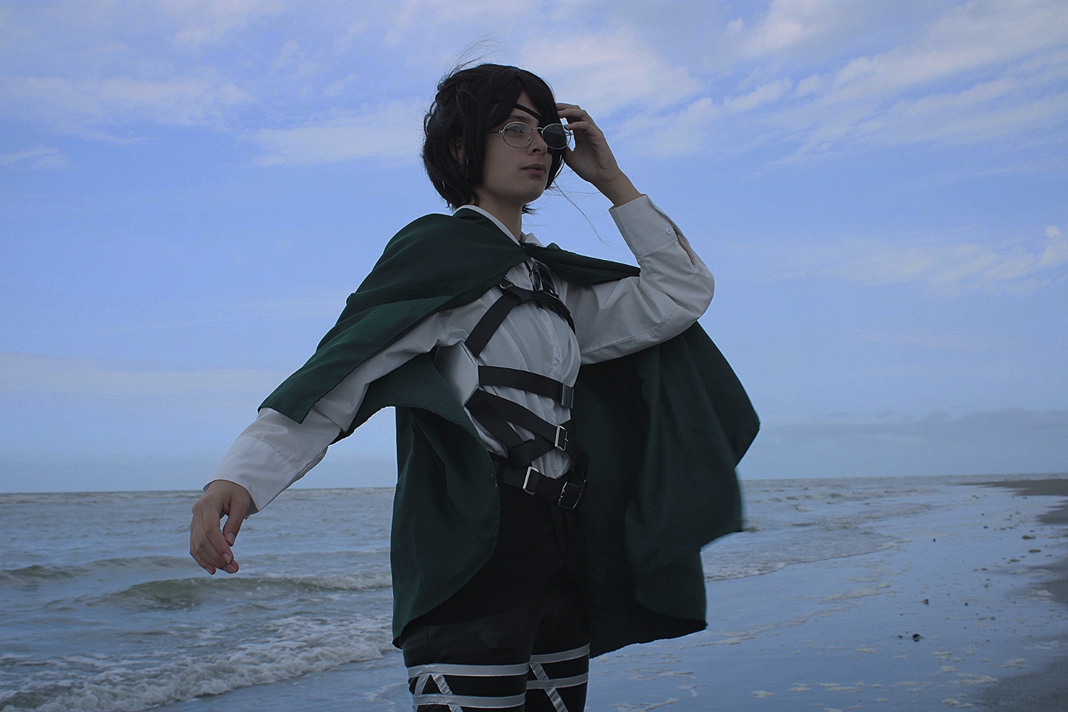 Hange Zoe  - Photo 2