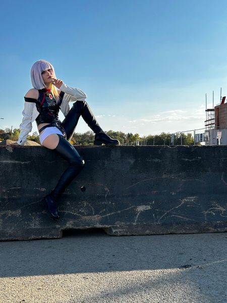 Ha.ru__cos, Lucy 