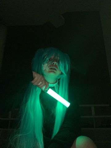 Shooting Miku