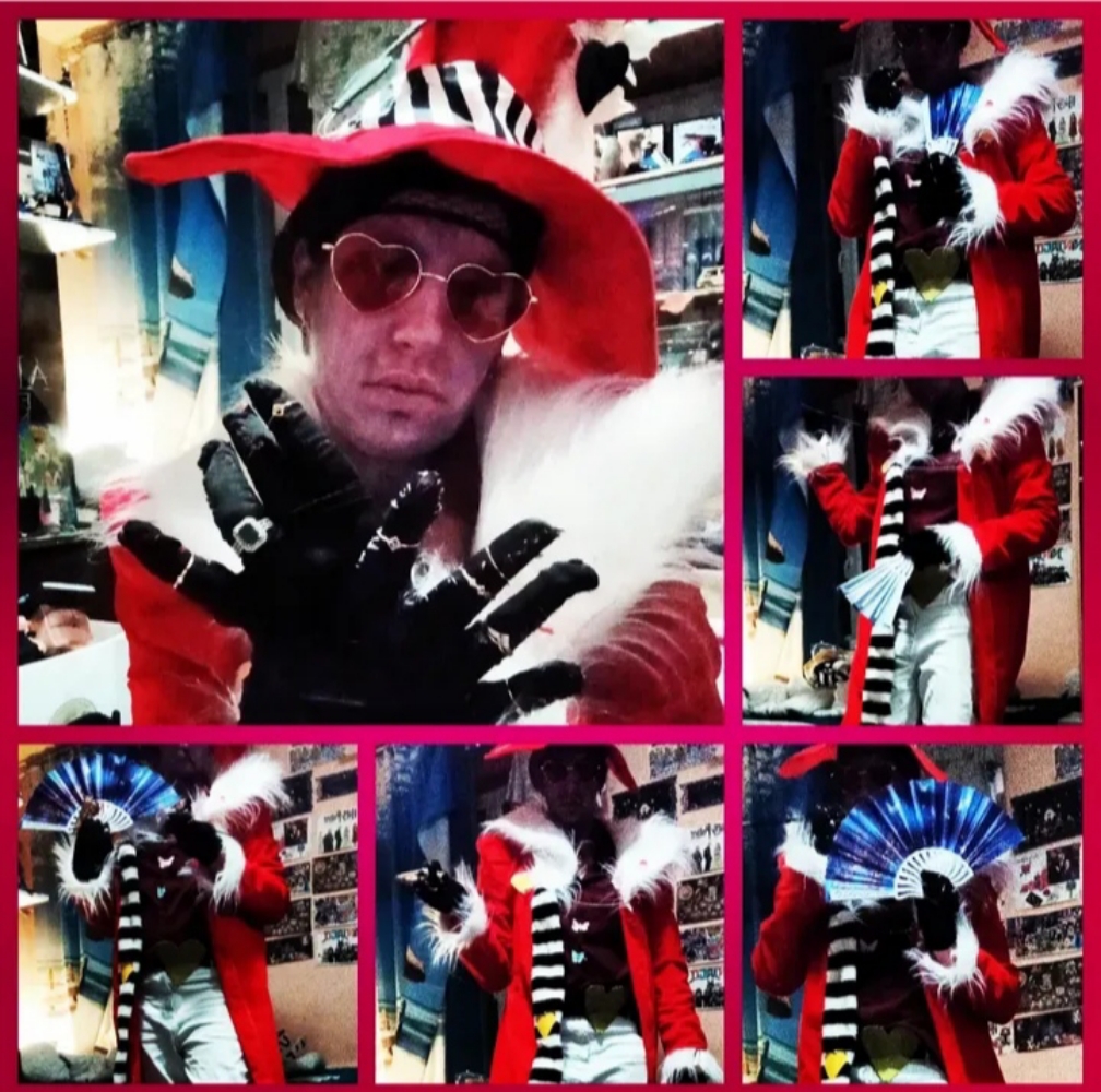 Valentino  - Photo 11