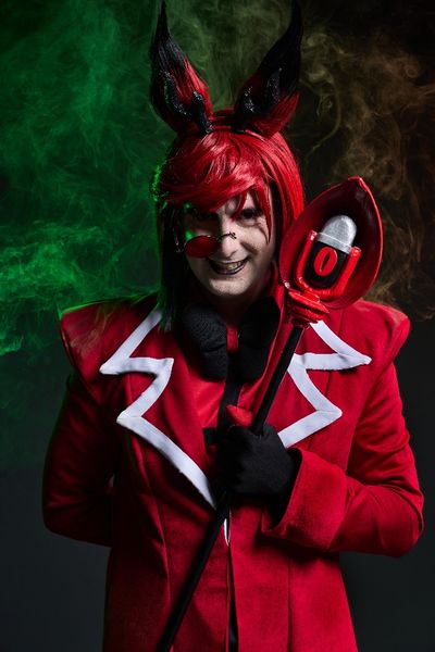 Sinedd_cosplay - Alastor
