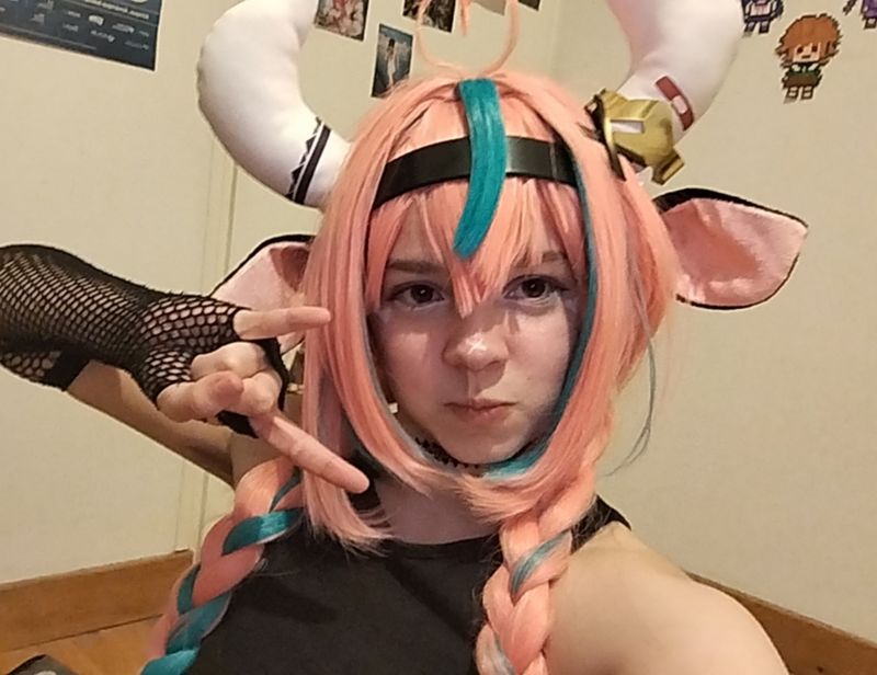 Okuny_cos – Varesa casual ⚡🖤🍔