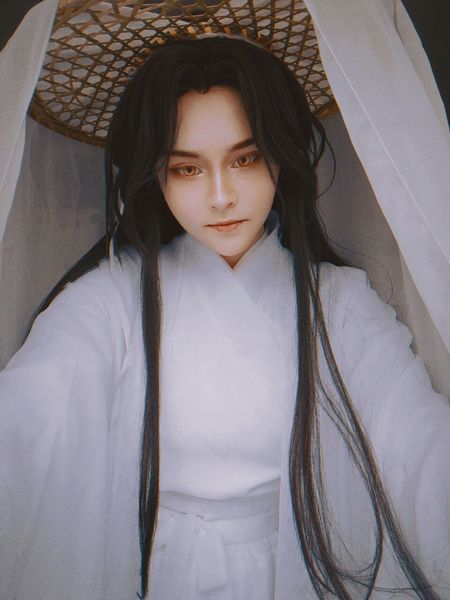 Varo - Xie Liang