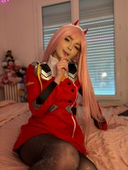 ZERO TWO preview 3