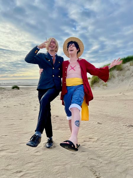 Valou_cosplay - Luffy à la plage