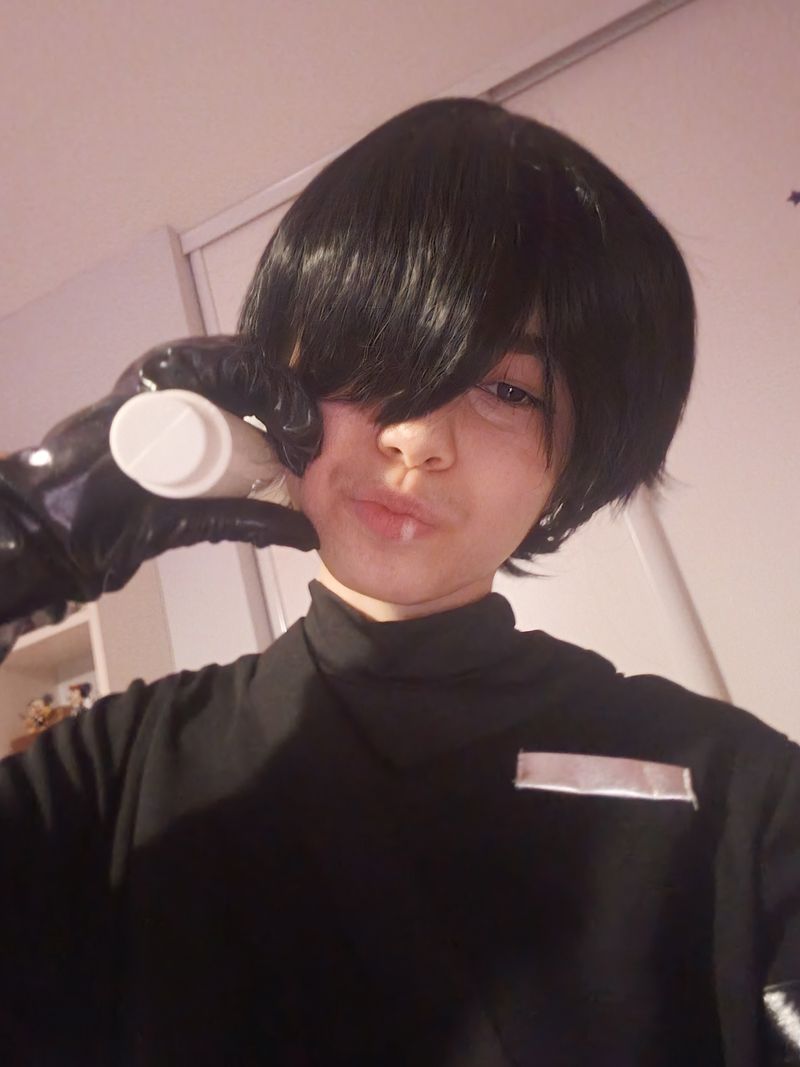 Yonacos – Ivan (Black Sorrow)