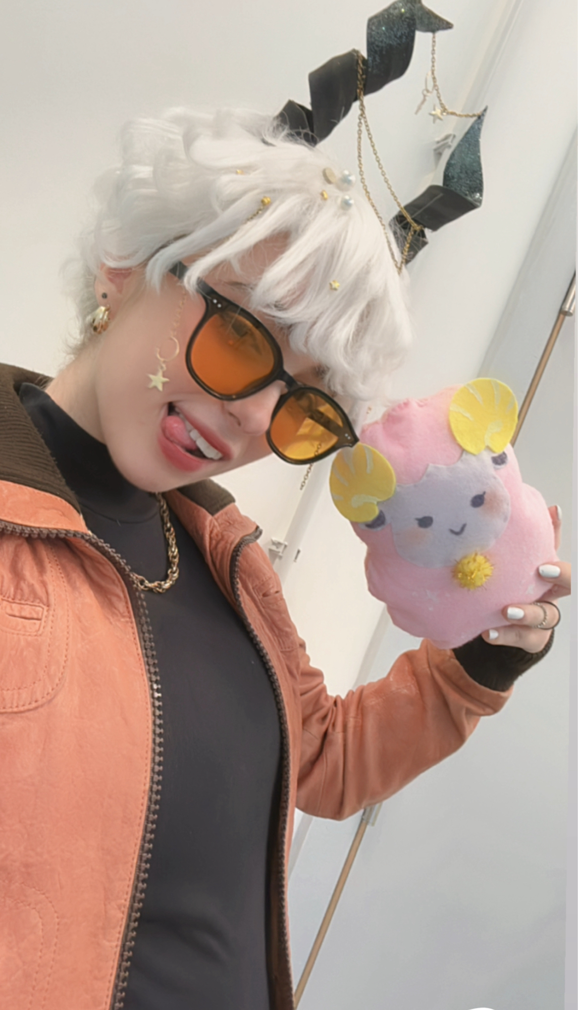 Mammon (2025) - Photo 3