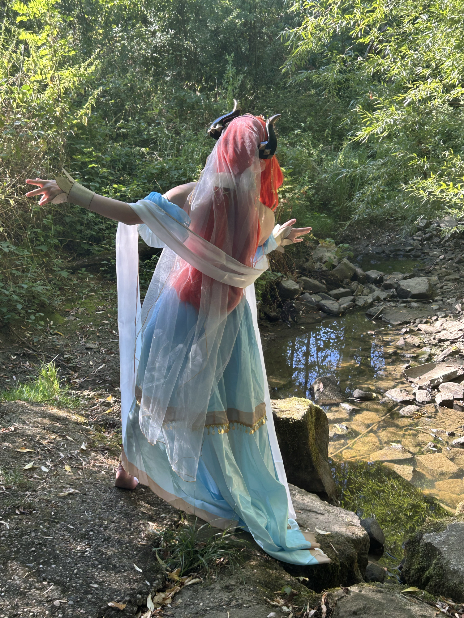 Nilou Aqua seraphina — photo 6