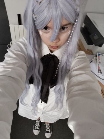 Kanade 🤍🎮📚