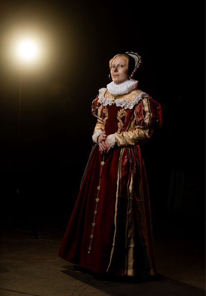 Kycilia - Mary I of England Cosplay