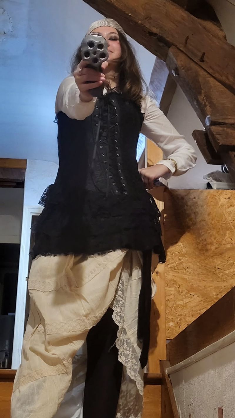 Fleur_🌸_cos – Pirate 