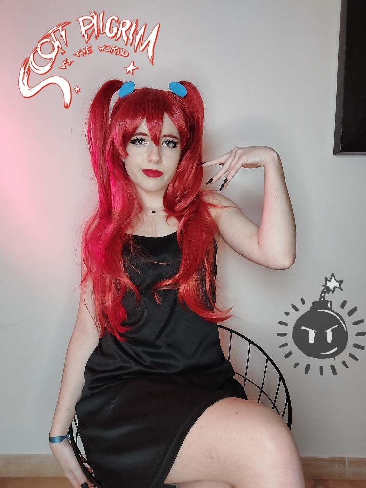 Envy Adams  - Photo 2