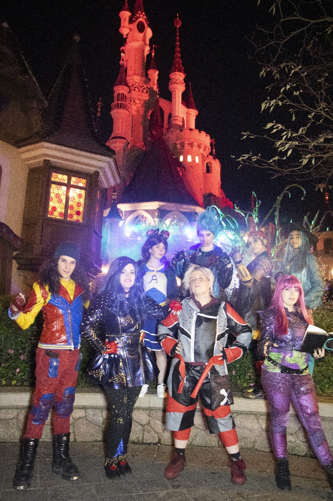 Descendants 2 - Photo 3
