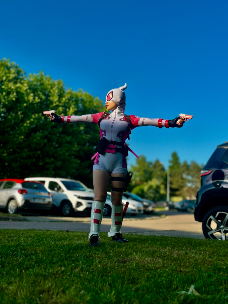 Gwenpool — photo 30
