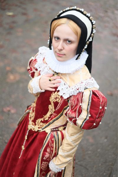 Kycilia - Mary I of England Cosplay