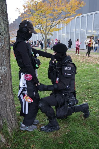 Ikuraaa - Duo militaire