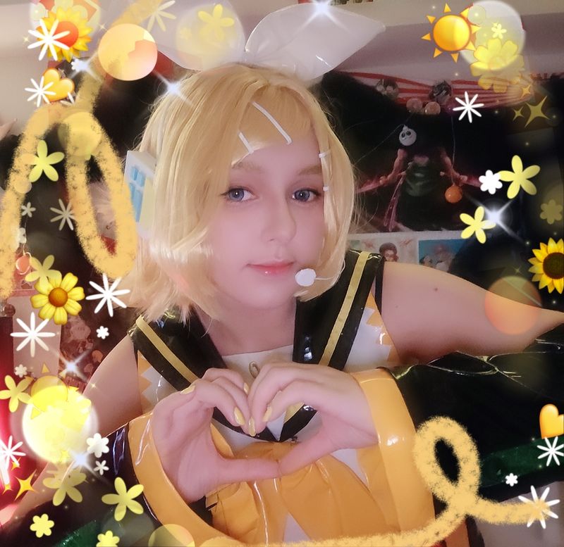 Hana__cosplay – Kagamine Rin 