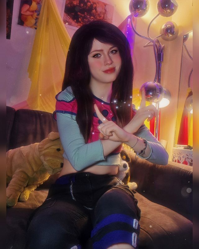 Amuraagenic_ – Roxy