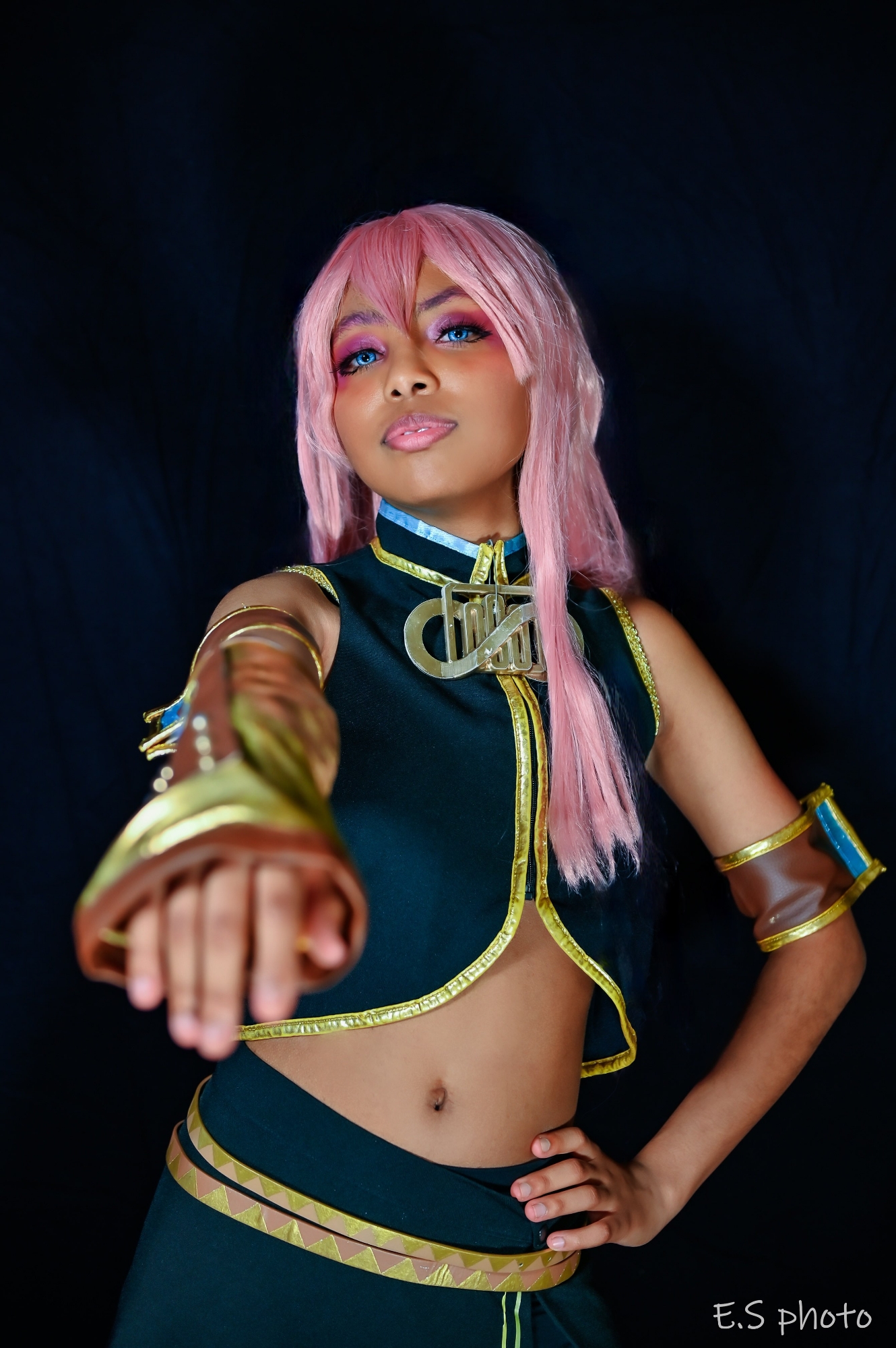 Luka megurine - Photo 2