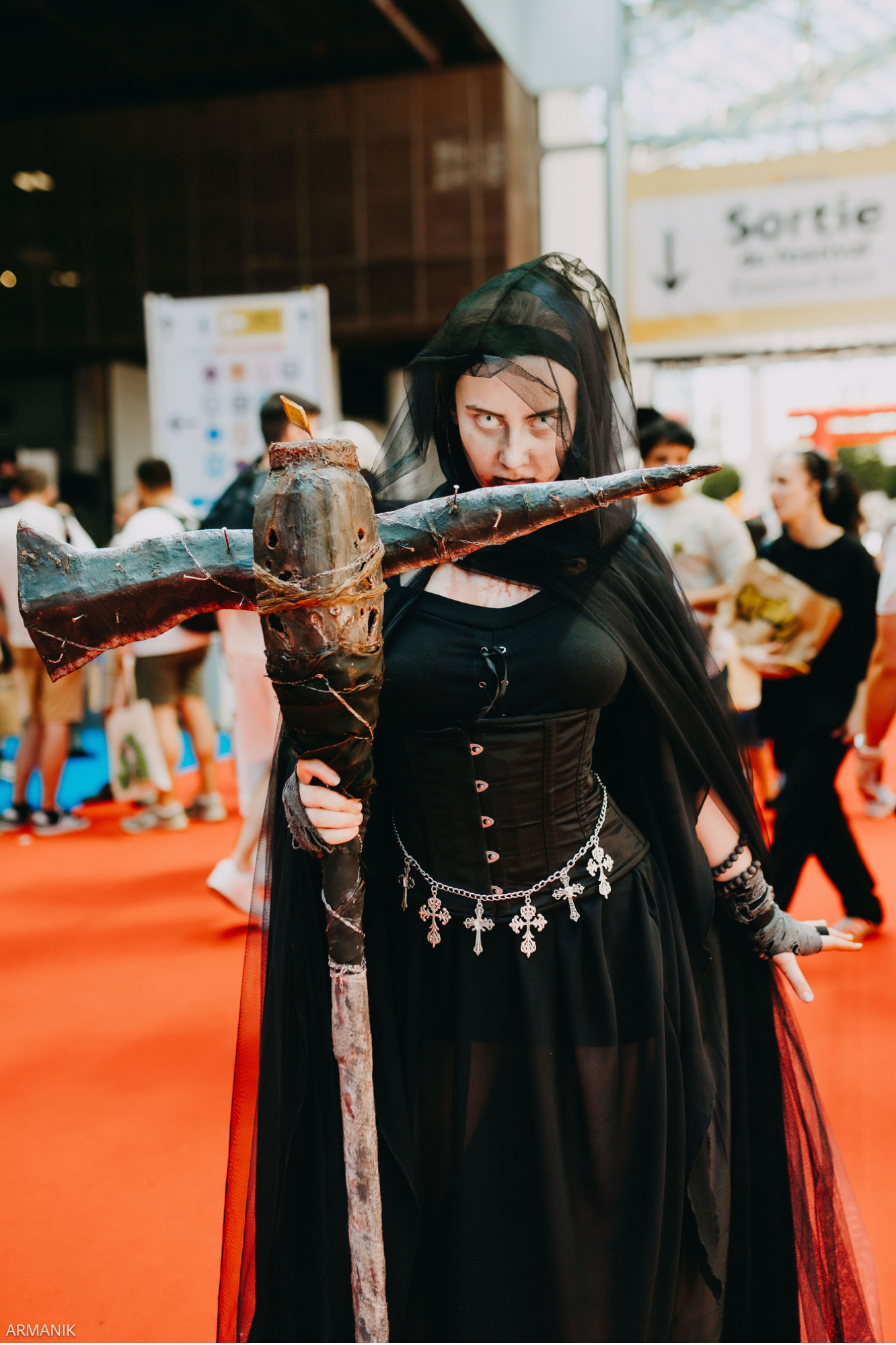 Marta outlast 2  - Photo 1