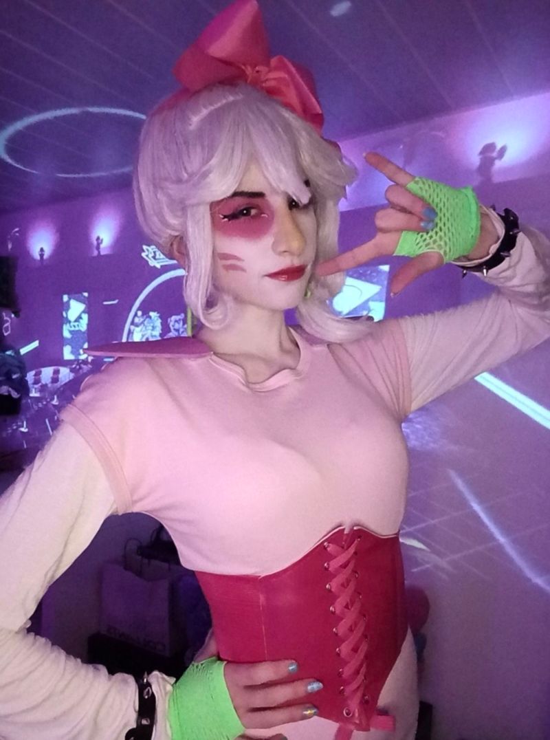 Natsuki_ – Glamrock chica 2026 