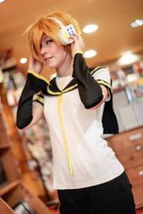 Len Kagamine preview 3