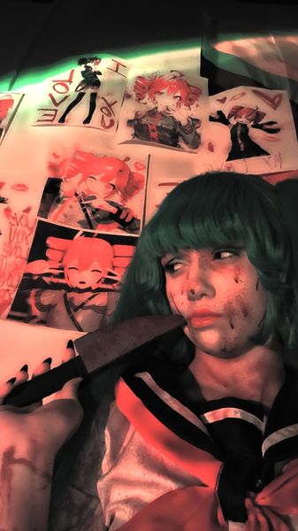 Cro._.sri - Miku yandere 