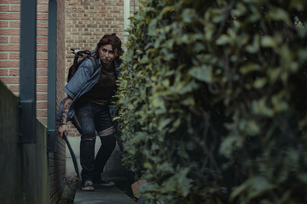 Neon_ – Ellie Seattle vr.