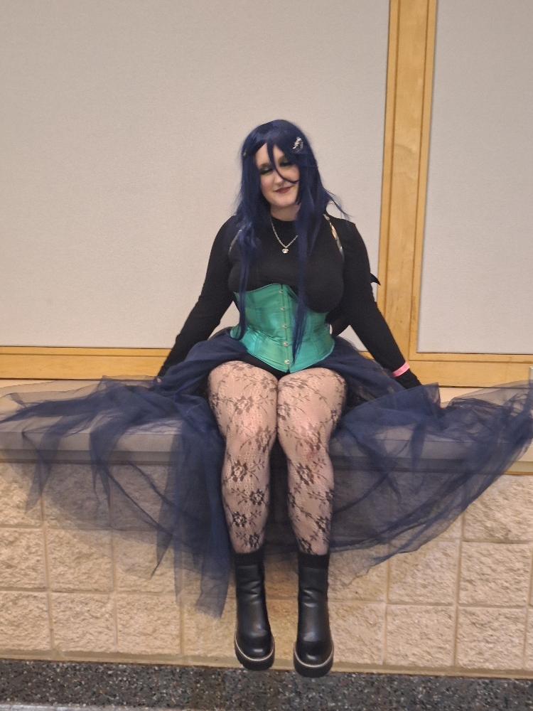 Queen Chrysalis - Photo 2